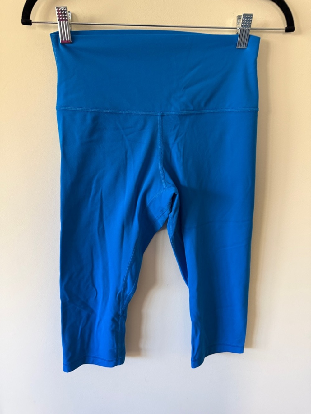 lululemon athletica poolside Blue align Capris